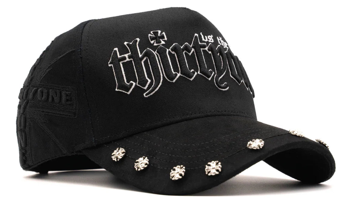 Thirthy One Hats 31 vs the World