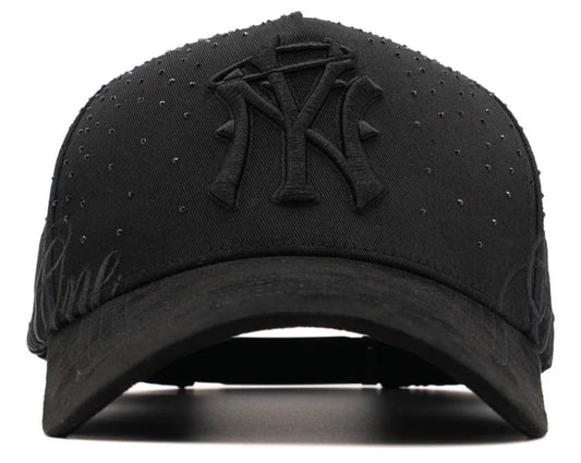 Thirthy One Hats 31 forever black