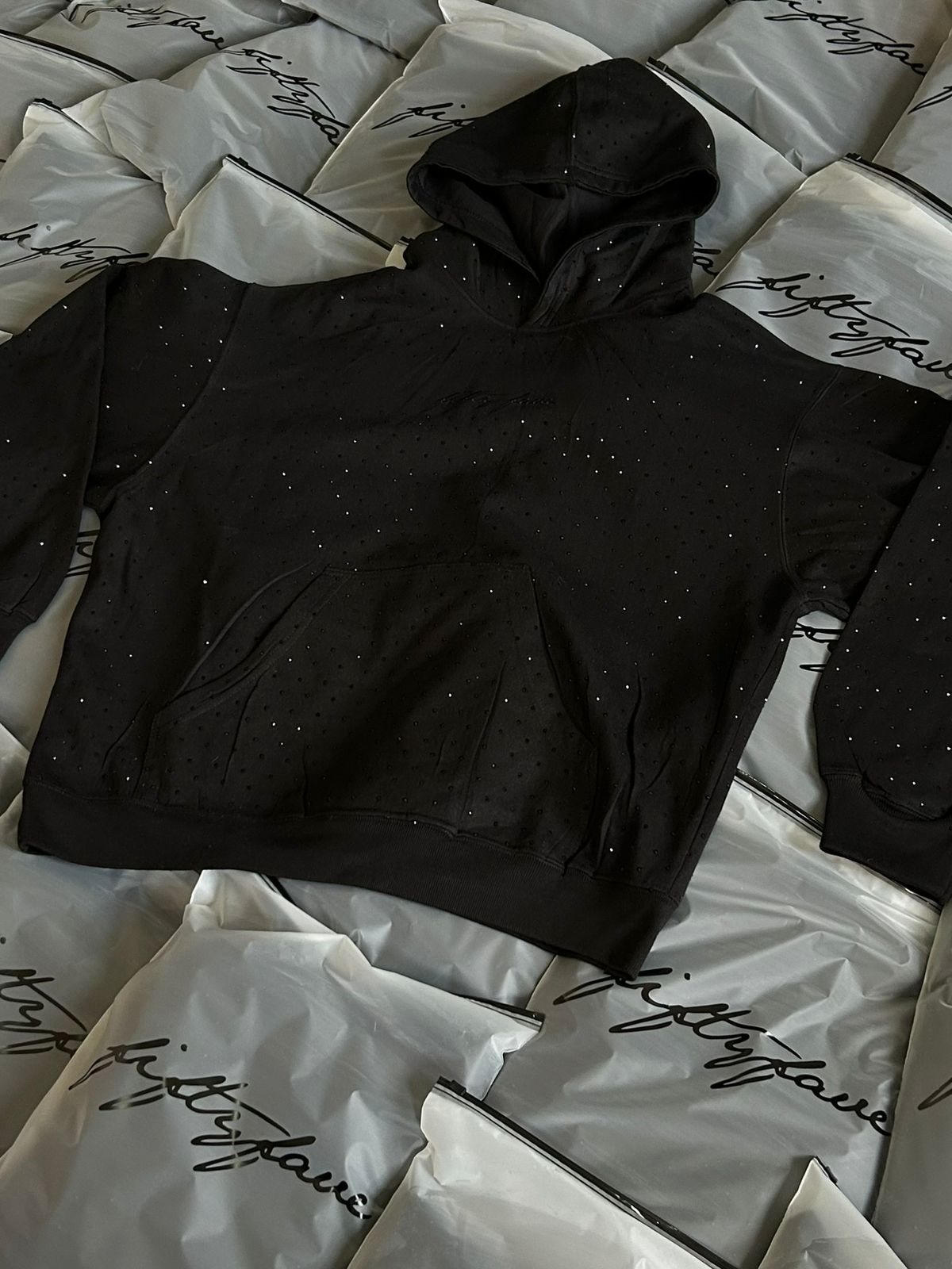 hoddie fifty fave crystal black v2