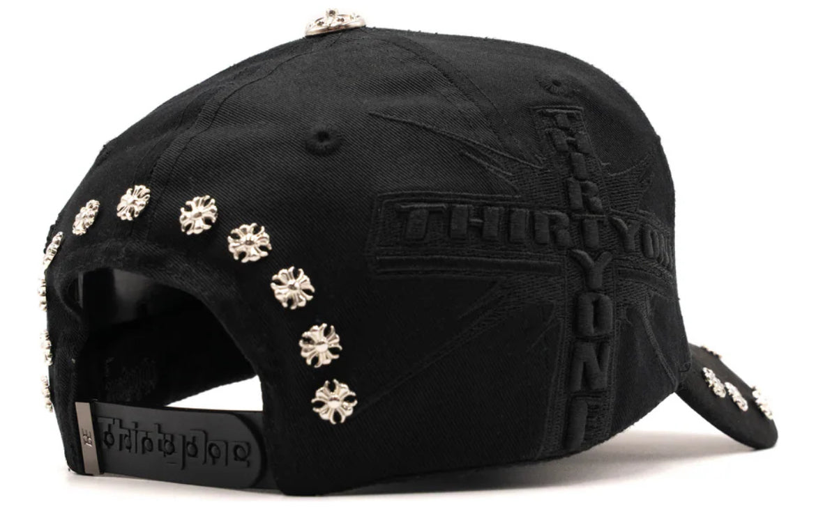 Thirthy One Hats 31 vs the World