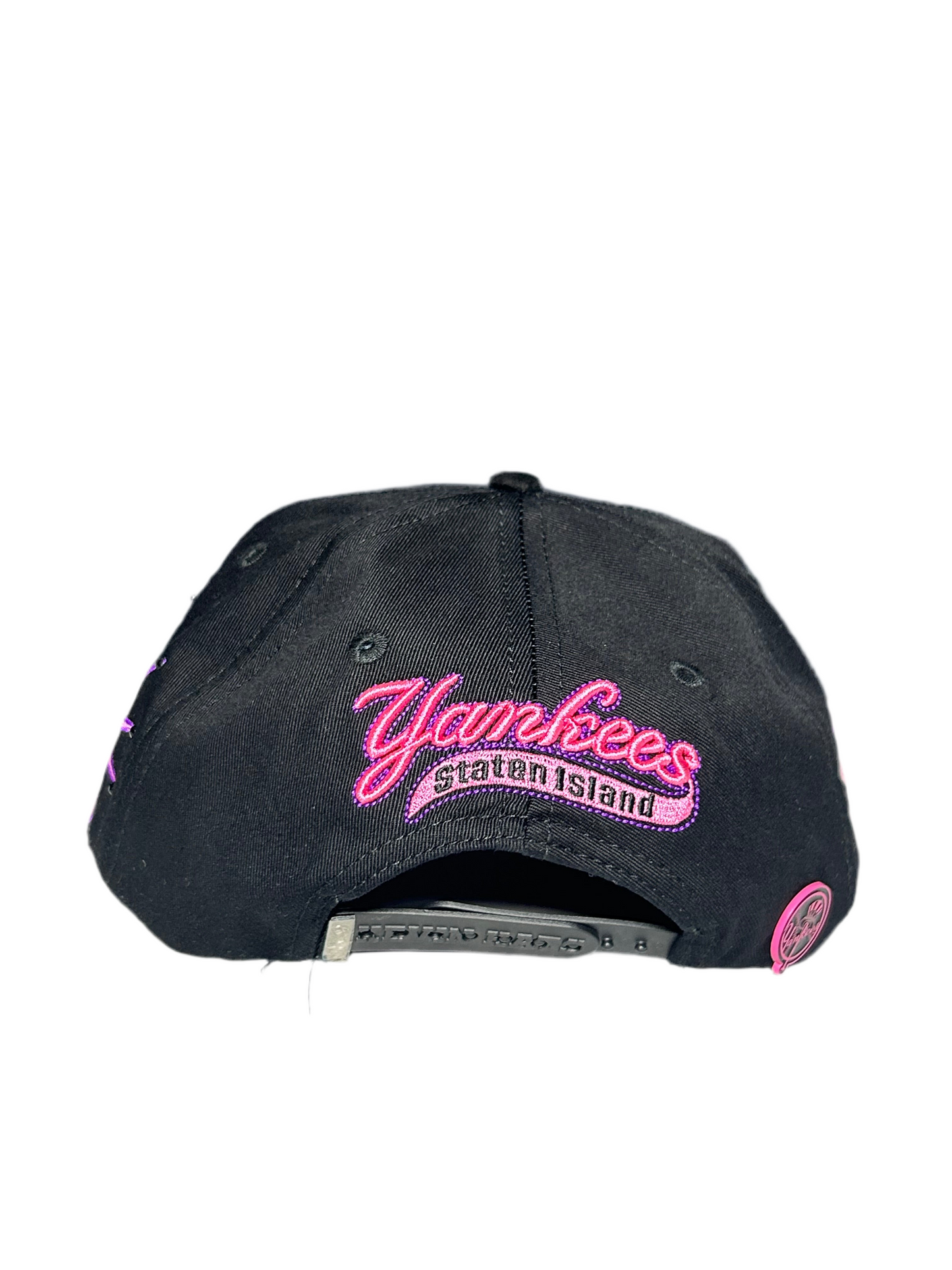 KEVIN HATS X BIGG BOSS NY YANKEES (morada)