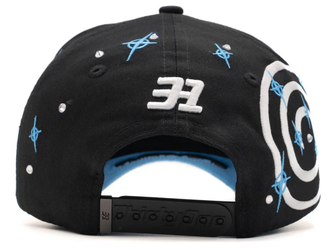 Thirthy One Hats T star