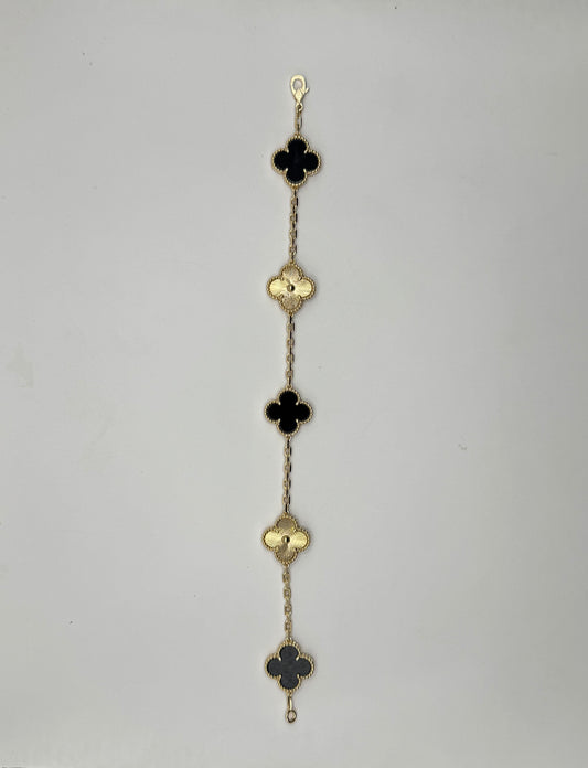 Pulsos de plata TIPO Van
Cleef Plata .925 bañada en oro negra con dorado