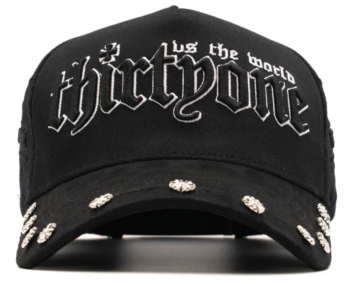 Thirthy One Hats 31 vs the World