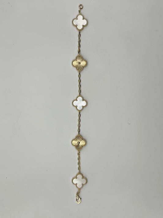 Pulsos de plata TIPO Van
Cleef Plata .925 bañada en oro blanco con dorado