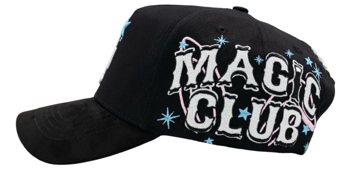 Thirthy One Hats Mágic Club